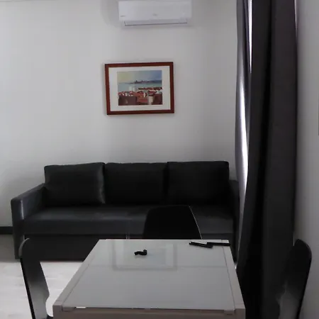 Dobairro At Bairro Alto Lissabon