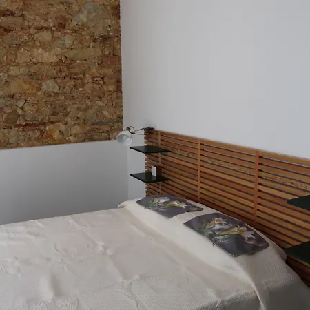 Dobairro At Bairro Alto * Lizbona