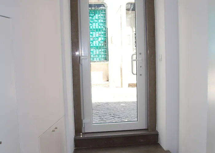 Dobairro At Bairro Alto Lissabon