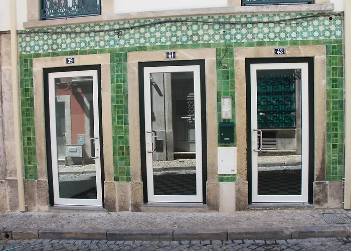 Dobairro At Bairro Alto Lissabon