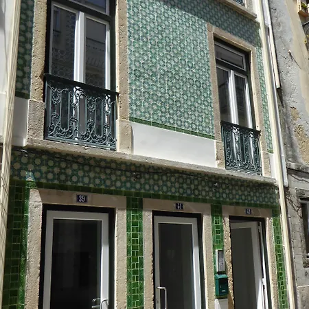Dobairro At Bairro Alto Lägenhet